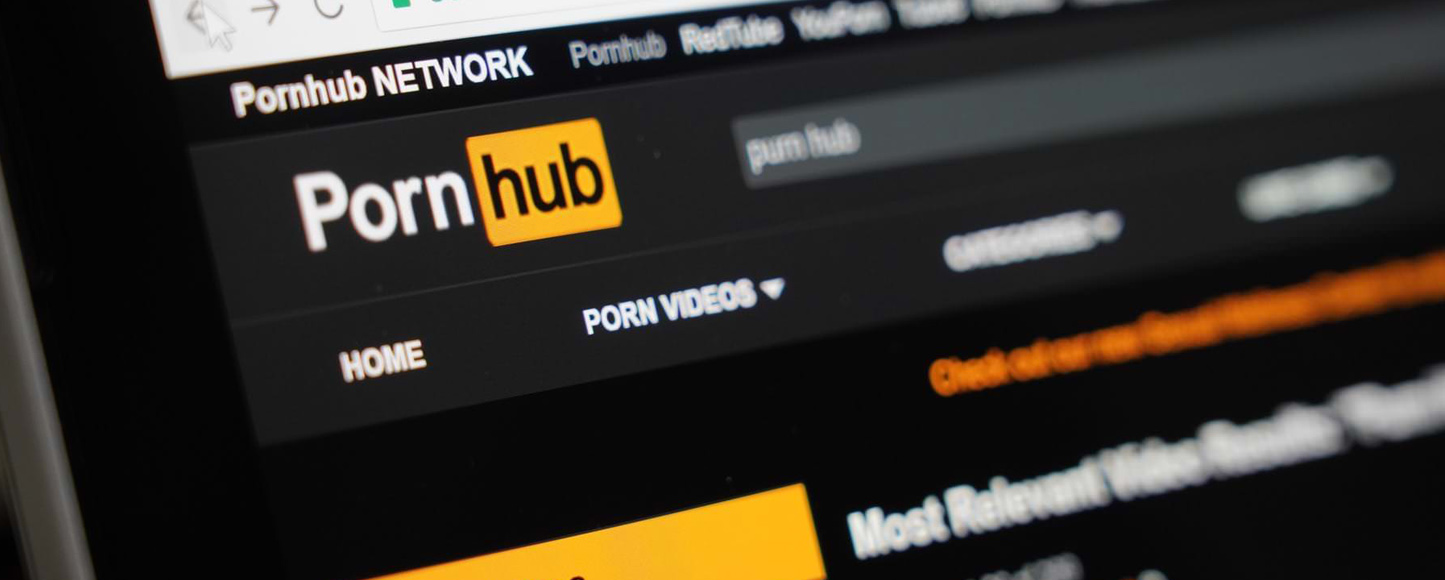 Pornhub запустил образовательные видео о сексе