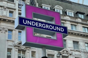 Sony заменила знаки лондонского метро на иконки PlayStation