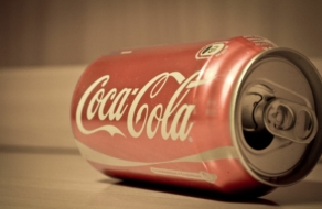 Coca-Cola запустила конкурс по редизайну банок