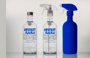 Absolut изменил классическую бутылку  ради призыва к рециклингу