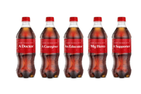 Coca-Cola призывает поблагодарить своих героев с помощью кастомизированных бутылок