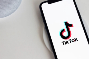 TikTok обошел Facebook в качестве самого загружаемого приложения