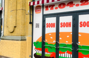 Вітрина Burger King в Києві виявилась афішею лекції СМО Фернандо Мачадо