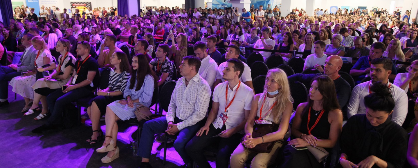 «Інновації — це не продукт, а світогляд». Про що розповіли спікери GET Business Festival