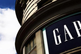 Gap закрывает магазины в Великобритании и Ирландии