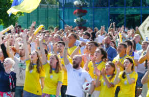Эпицентр поздравил сборную Украины с победой и выходом в 1/8 финала Евро-2020