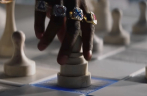 Sony PlayStation превратил город в шахматную битву в новом ролике