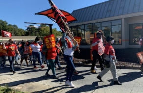 Сотрудники McDonald’s объявили забастовку из-за сексуальных домогательств