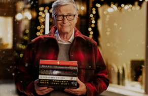 Билл Гейтс назвал 5 книг для чтения во время праздников