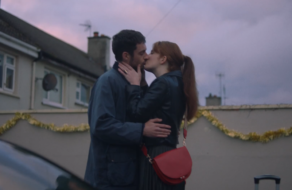 Трогательная история любви в рождественском ролике Vodafone Ireland