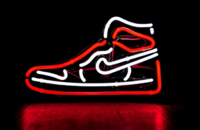 Nike купила RTFKT, которая создает кроссовки для метавселенной