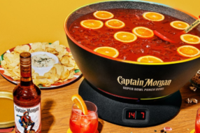 Captain Morgan представляет умную чашу для пунша к Суперкубку