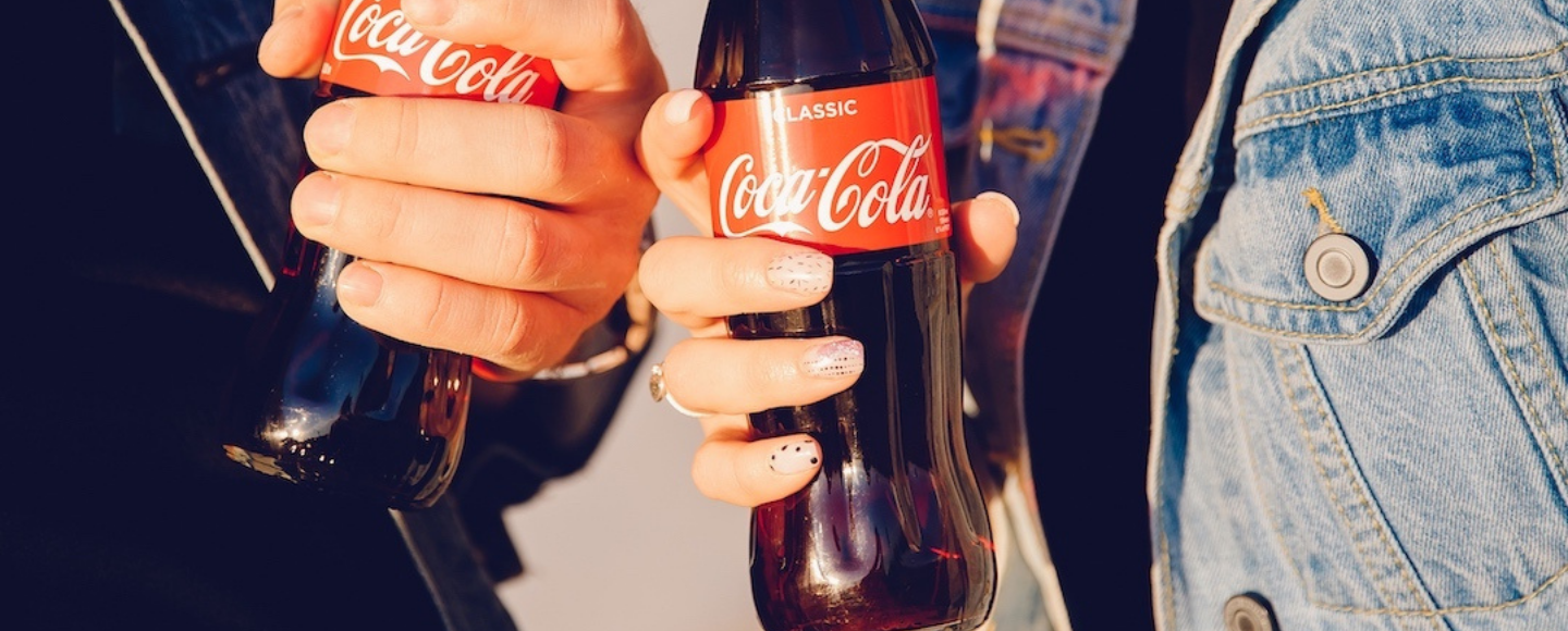 Coca-Cola вводить скляні пляшки для всіх напоїв