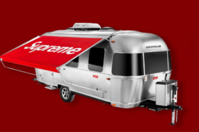 Supreme представили фургон з фірмовим лого