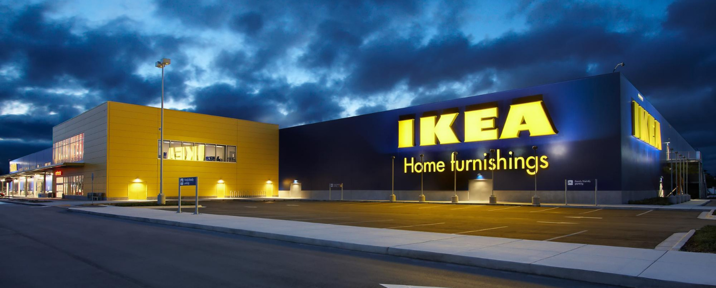 IKEA відмовилася від української деревини через війну