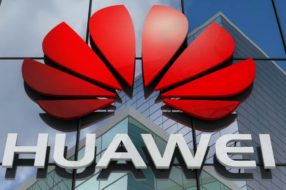 Huawei припинив постачання продукції до росії