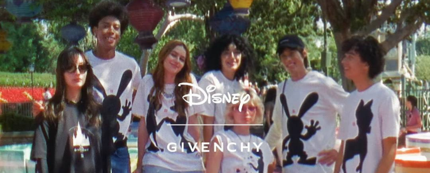 Givenchy та Disney представили спільну колекцію одягу, яка багатьом здалася невдалою