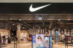 Nike припиняє договір з франчайзі в росії