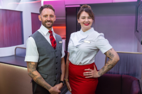 Virgin Atlantic дозволила бортпровідникам демонструвати татуювання