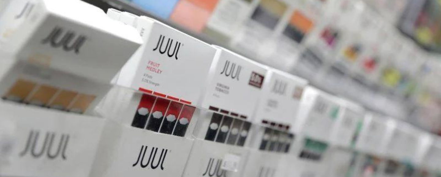 Електронні сигарети Juul заборонили продавати на ринку США