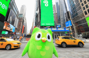 Duolingo перемістив свої сповіщення на Таймс-сквер