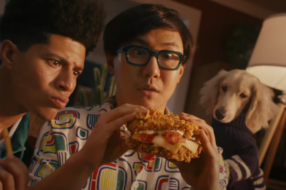 KFC зробив ремікс пісні «Bubble Butt» для сендвіча, якого не було 10 років