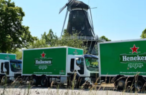 Кампания Heineken отметила орфографические ошибки в названии компании