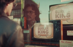 Burger King путешествовал во времени, чтобы отказаться от рекламы своего бургера