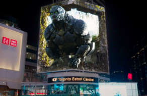 По всему миру появились гигантские работы на 3D-билбордах