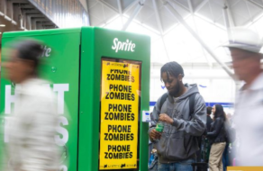Торговий автомат Sprite визначає причини дратівливості людей на вокзалі