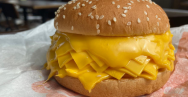 «Шок для травної системи»: Burger King презентував незвичний бургер