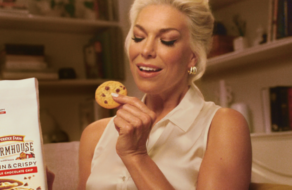 Звезда «Тед Лассо» сделала «вкусные наблюдения» в кампании бренда печенья