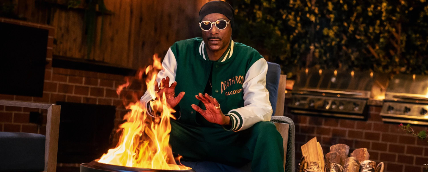 Snoop Dogg бросил курить марихуану ради рекламы бездымной печи