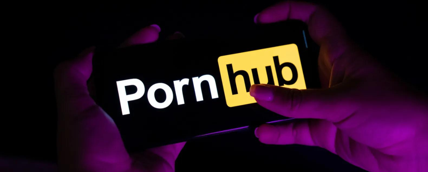 В Украине оштрафовали PornHub за неуплату налога