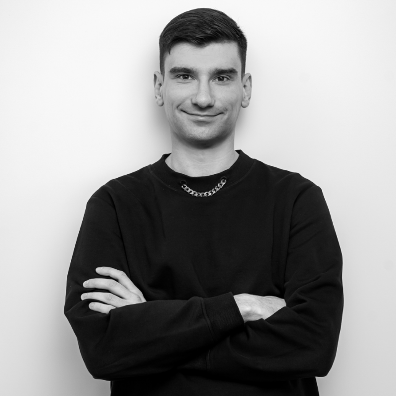 Денис Величко