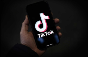 TikTok начал блокировать аккаунты пропагандистов