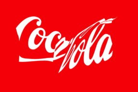 Coca-Cola визуализировала логотипы из своих раздавленных банок