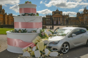 Страхова компанія знищила гігантський весільний торт у Бленгеймському палаці