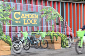 Фургон з оптичною ілюзією підкреслив брак велопарковок у Лондоні