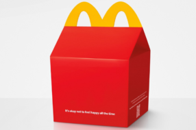 McDonald&#8217;s прибрав фірмову посмішку з коробок Хеппі Міл