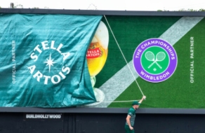 Stella Artois раздаст пиво посетителям Уимблдона, когда дождь остановит игру