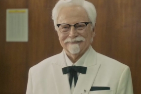 Полковник Сандерс став тайським дядьком у ролику KFC