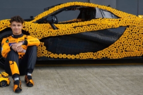 Lego відтворив суперкар McLaren P1 у натуральну величину