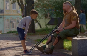 «Це саме той ветеран»: ролик закликав українців проявляти повагу до захисників та захисниць