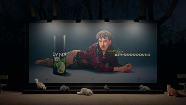 Lynx створив парфумований білборд для приваблення котів