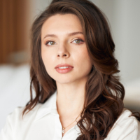 Юлія Гелажис