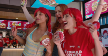 Бургери за руде волосся: як акція Wendy’s кинула виклик стереотипам
