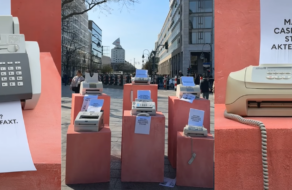 Факсимільні апарати закликали відправити себе на пенсію