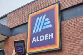 Aldi зробила ребрендинг: до чого тут гурт Oasis