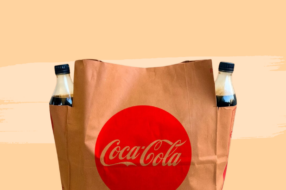 Революція в доставці: Coca-Cola створила екопакет, що береже бургери та газованку